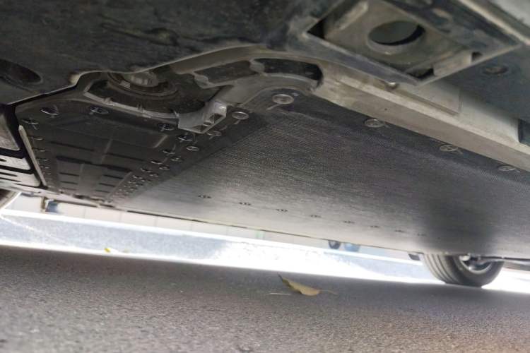 Used ONVO L60 2024 60 kWh Rear-Drive Version Chassis Rear Right