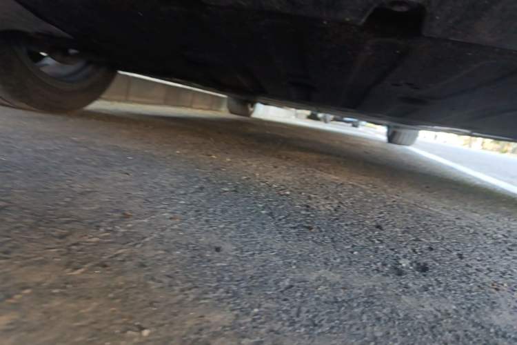 Used ONVO L60 2024 60 kWh Rear-Drive Version Chassis Rear Right