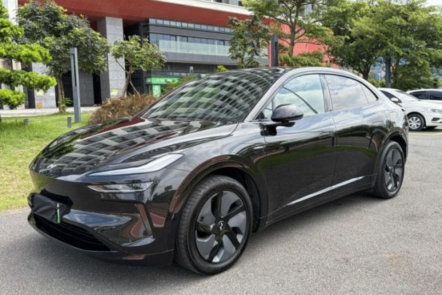 Used ONVO L60 2024 60 kWh Rear-Drive Version