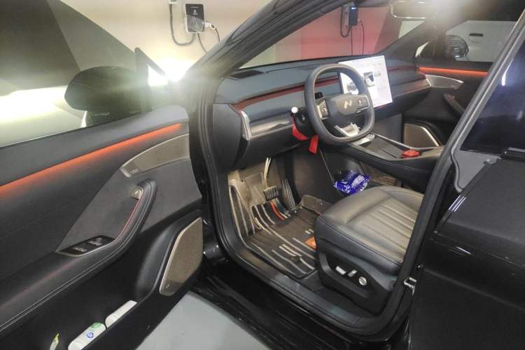 Used ONVO L60 2024 60 kWh Rear-Drive Version Driver Seat