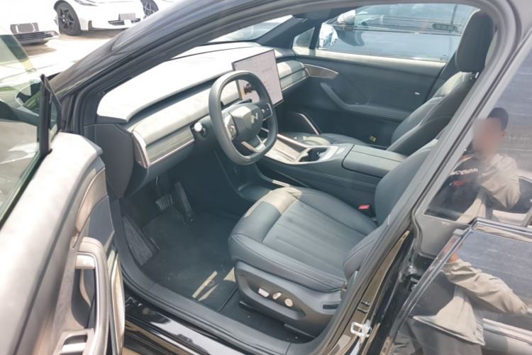 Used ONVO L60 2024 60 kWh Rear-Drive Version Driver Seat