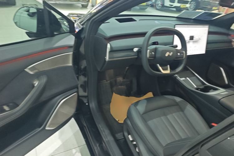 Used ONVO L60 2024 60 kWh Rear-Drive Version Driver Seat