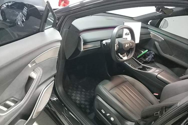 Used ONVO L60 2024 60 kWh Rear-Drive Version Driver Seat
