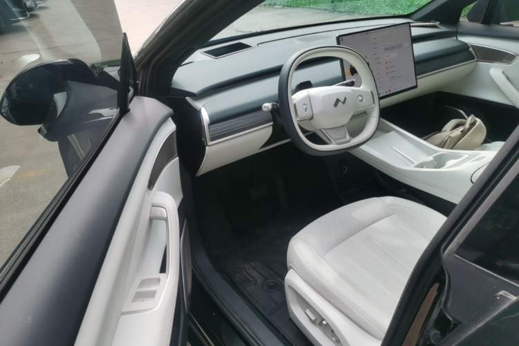 Used ONVO L60 2024 60 kWh Rear-Drive Version Driver Seat