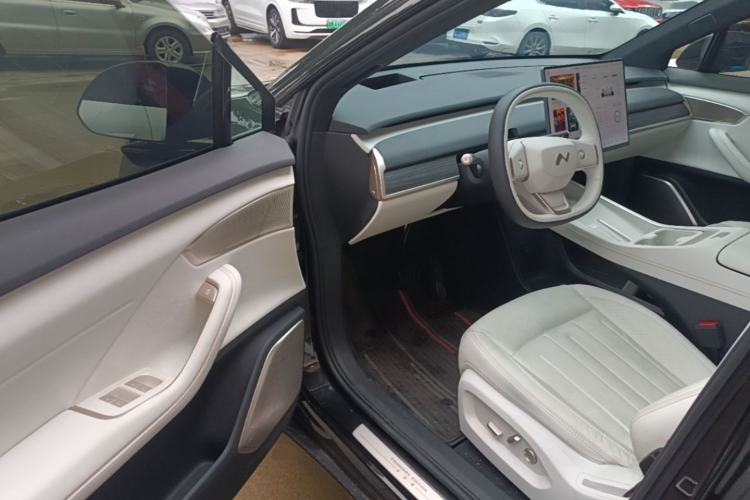 Used ONVO L60 2024 60 kWh Rear-Drive Version Driver Seat
