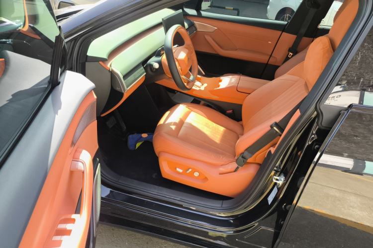 Used ONVO L60 2024 60 kWh Rear-Drive Version Driver Seat