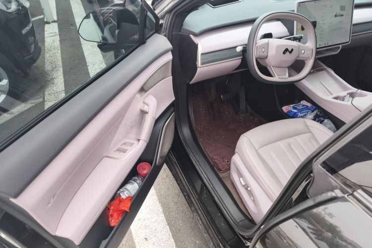 Used ONVO L60 2024 60 kWh Rear-Drive Version Driver Seat