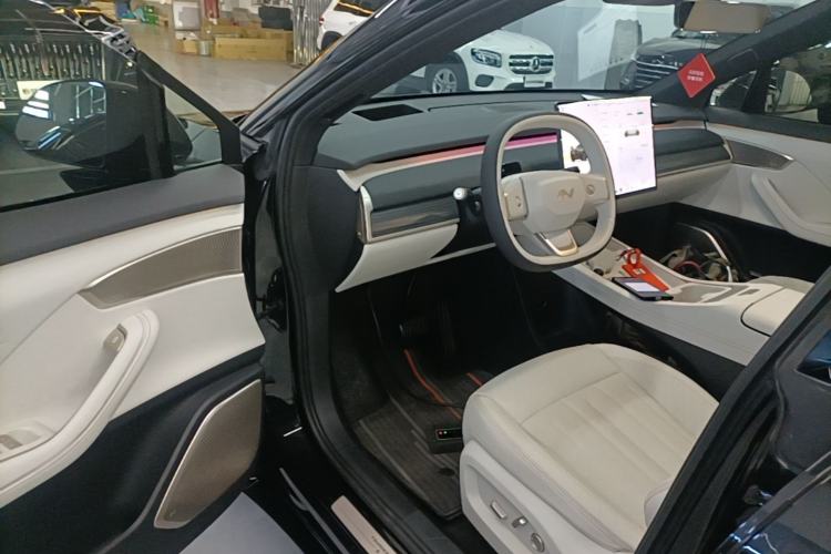 Used ONVO L60 2024 60 kWh Rear-Drive Version Driver Seat