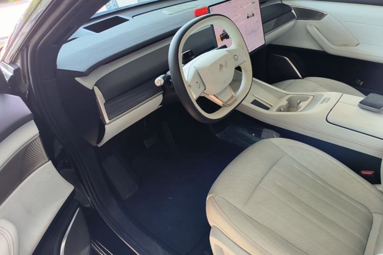 Used ONVO L60 2024 60 kWh All-Wheel Drive Driver Seat
