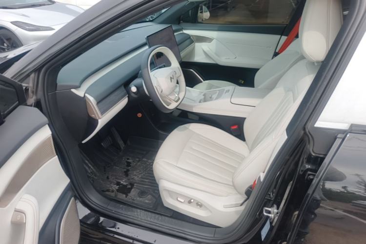 Used ONVO L60 2024 60 kWh Rear-Drive Version Driver Seat