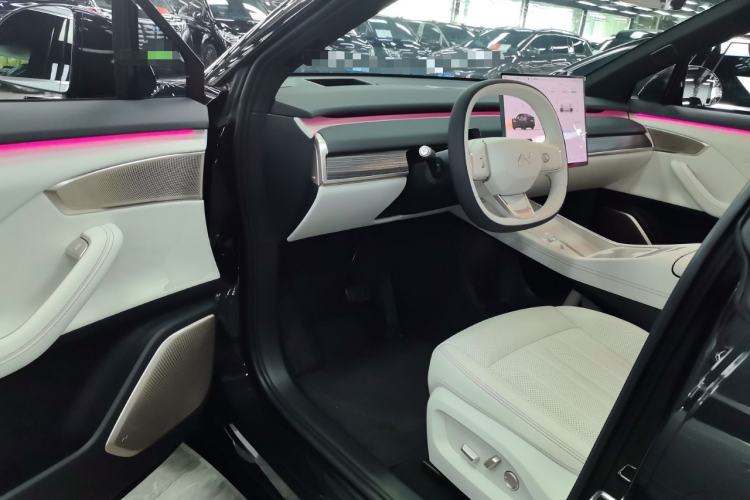 Used ONVO L60 2024 60 kWh Rear-Drive Version Driver Seat