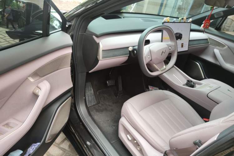 Used ONVO L60 2024 60 kWh Rear-Drive Version Driver Seat