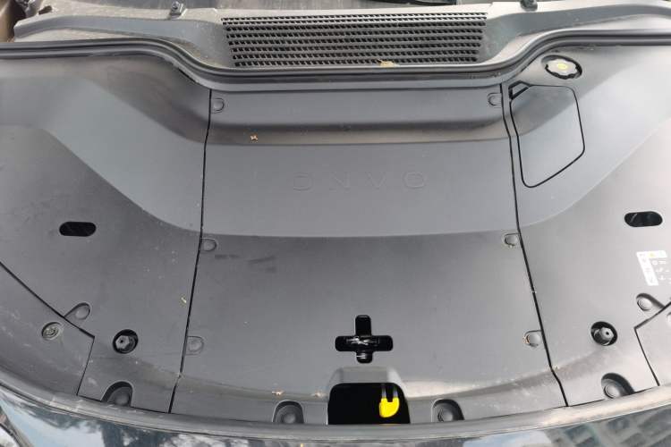 Used ONVO L60 2024 60 kWh Rear-Drive Version Engine Bay