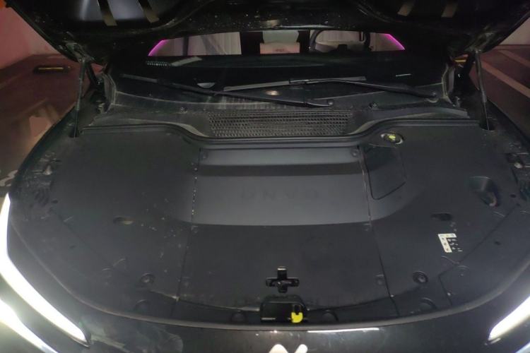 Used ONVO L60 2024 60 kWh Rear-Drive Version Engine Bay