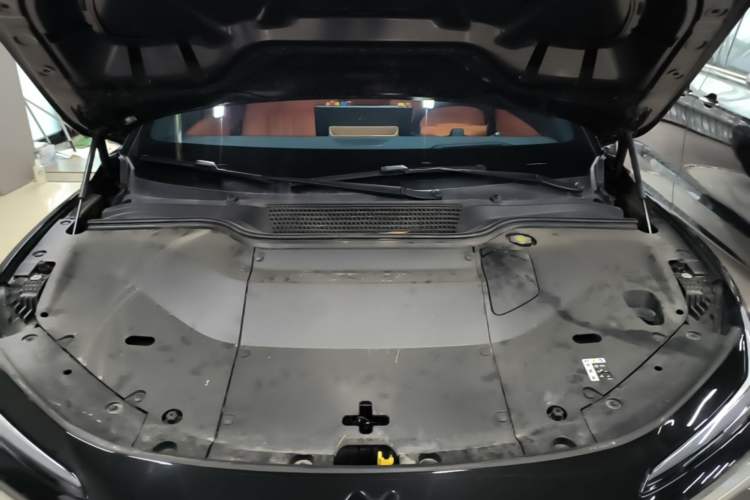 Used ONVO L60 2024 60 kWh Rear-Drive Version Engine Bay