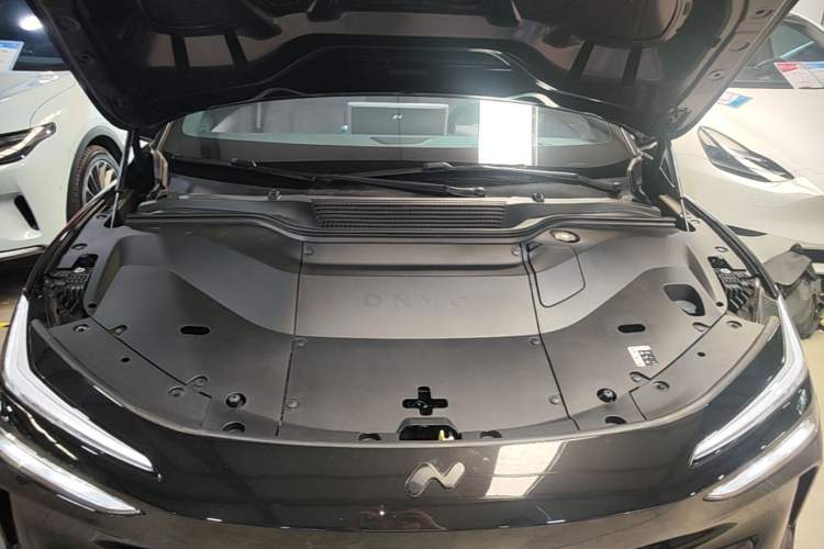 Used ONVO L60 2024 60 kWh Rear-Drive Version Engine Bay