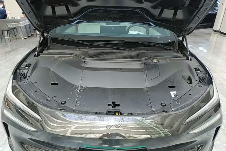 Used ONVO L60 2024 60 kWh Rear-Drive Version Engine Bay