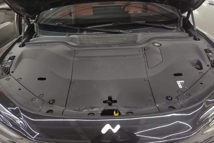 Used ONVO L60 2024 60 kWh Rear-Drive Version Engine Bay