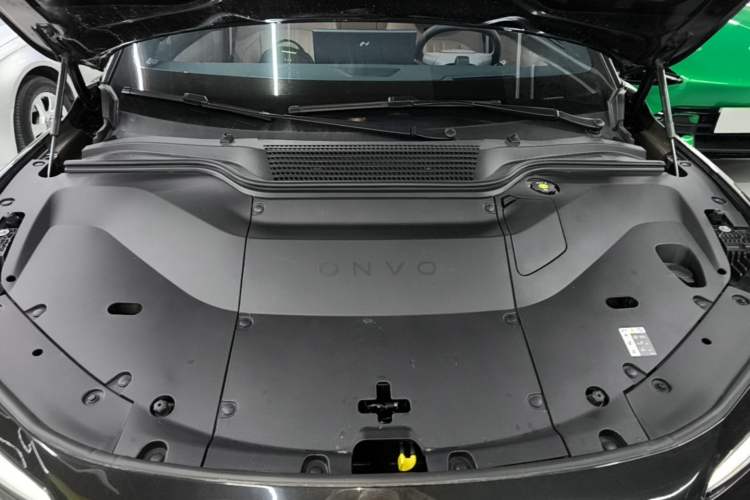 Used ONVO L60 2024 60 kWh Rear-Drive Version Engine Bay