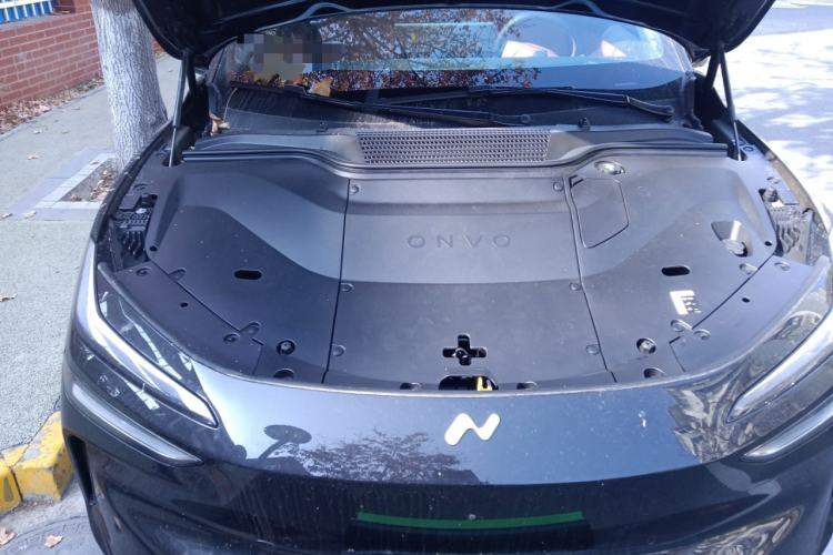 Used ONVO L60 2024 60 kWh All-Wheel Drive Engine Bay