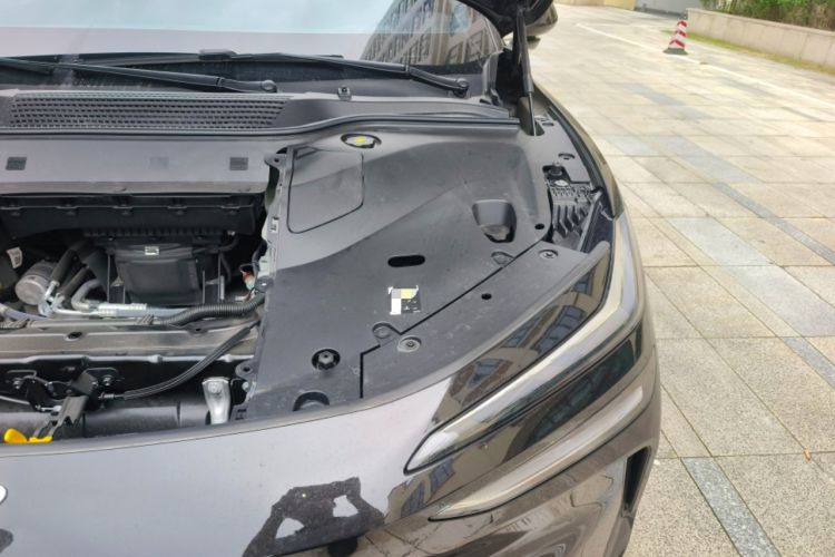 Used ONVO L60 2024 60 kWh All-Wheel Drive Engine Bay Left