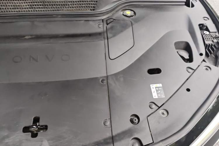 Used ONVO L60 2024 60 kWh Rear-Drive Version Engine Bay Left