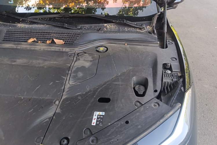 Used ONVO L60 2024 60 kWh Rear-Drive Version Engine Bay Left
