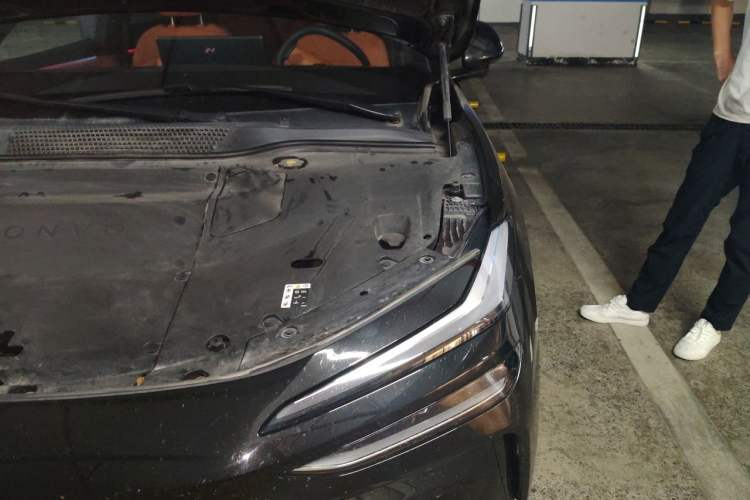 Used ONVO L60 2024 60 kWh Rear-Drive Version Engine Bay Left