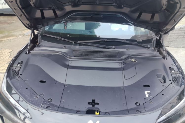 Used ONVO L60 2024 60 kWh Rear-Drive Version Engine Bay