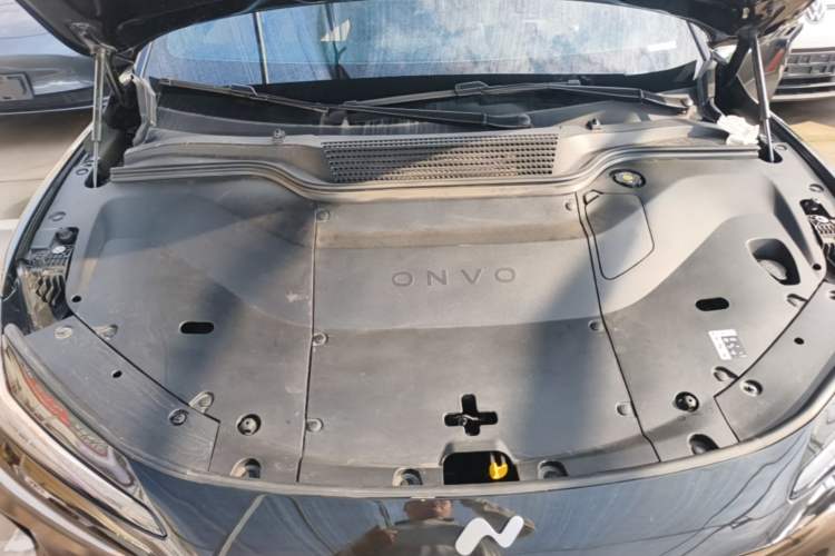 Used ONVO L60 2024 60 kWh Rear-Drive Version Engine Bay