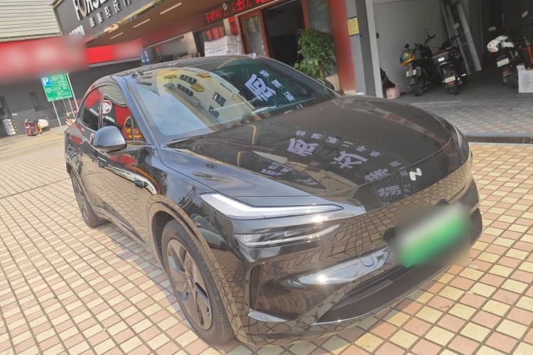 Used ONVO L60 2024 60 kWh Rear-Drive Version Exterior 1
