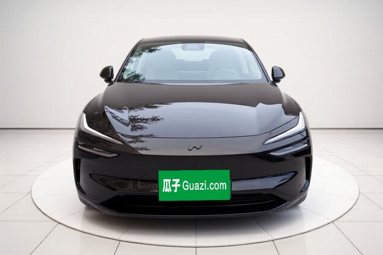 Used ONVO L60 2024 60 kWh All-Wheel Drive Exterior 1