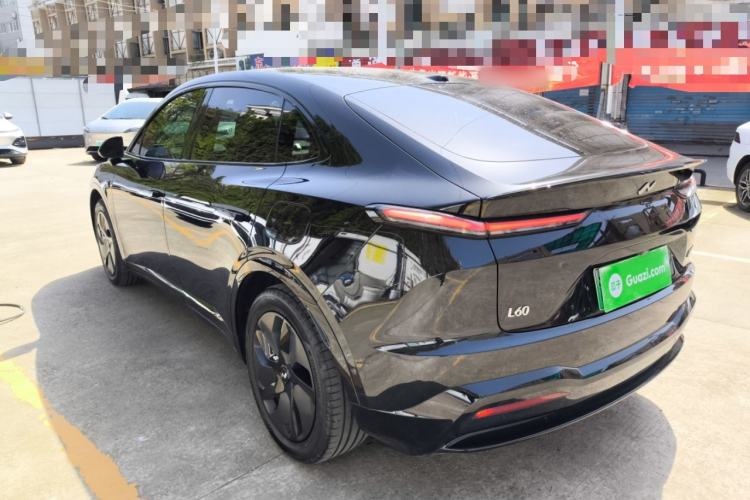 Used ONVO L60 2024 60 kWh Rear-Drive Version Exterior 2