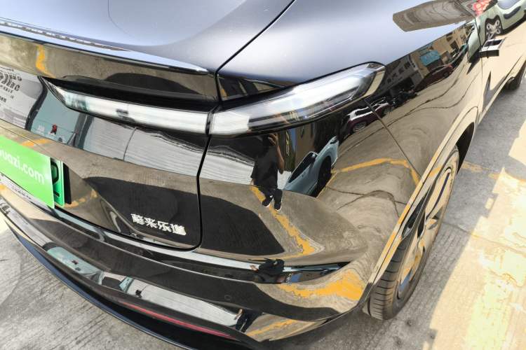 Used ONVO L60 2024 60 kWh Rear-Drive Version Exterior 3