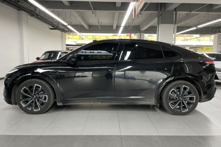 Used ONVO L60 2024 85 kWh All-Wheel Drive Exterior 3