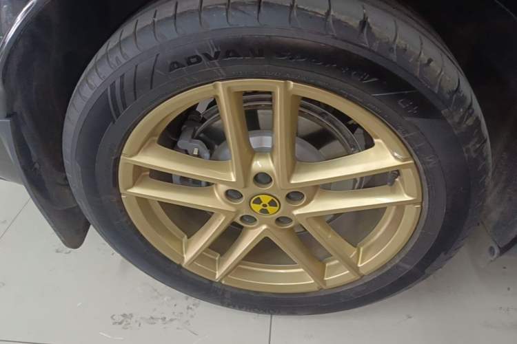 Used ONVO L60 2024 60 kWh Rear-Drive Version Exterior 5