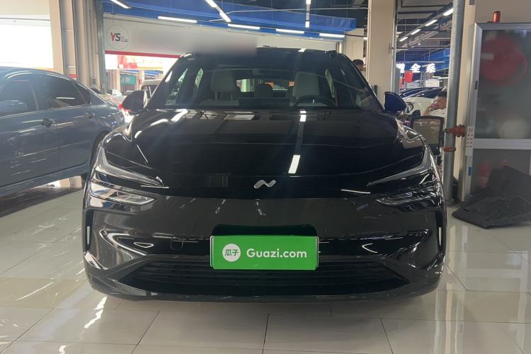 Used ONVO L60 2024 60 kWh Rear-Drive Version Front