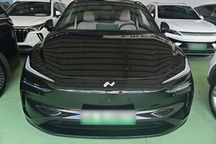 Used ONVO L60 2024 60 kWh Rear-Drive Version Front