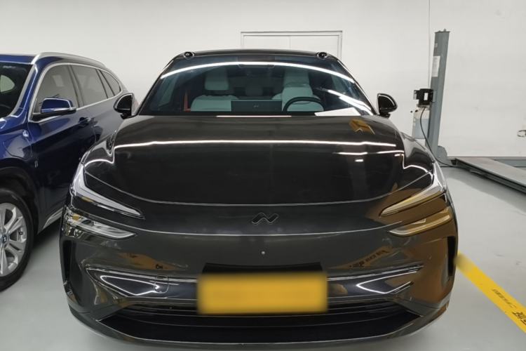 Used ONVO L60 2024 60 kWh All-Wheel Drive Front