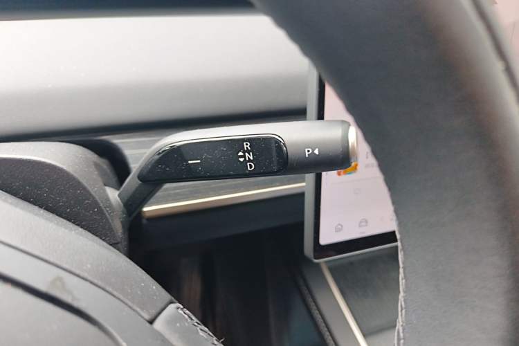 Used ONVO L60 2024 60 kWh Rear-Drive Version Gear Lever
