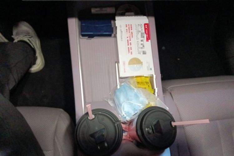 Used ONVO L60 2024 60 kWh All-Wheel Drive Gear Lever
