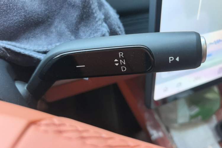 Used ONVO L60 2024 60 kWh Rear-Drive Version Gear Lever