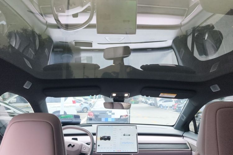 Used ONVO L60 2024 60 kWh Rear-Drive Version Headliner