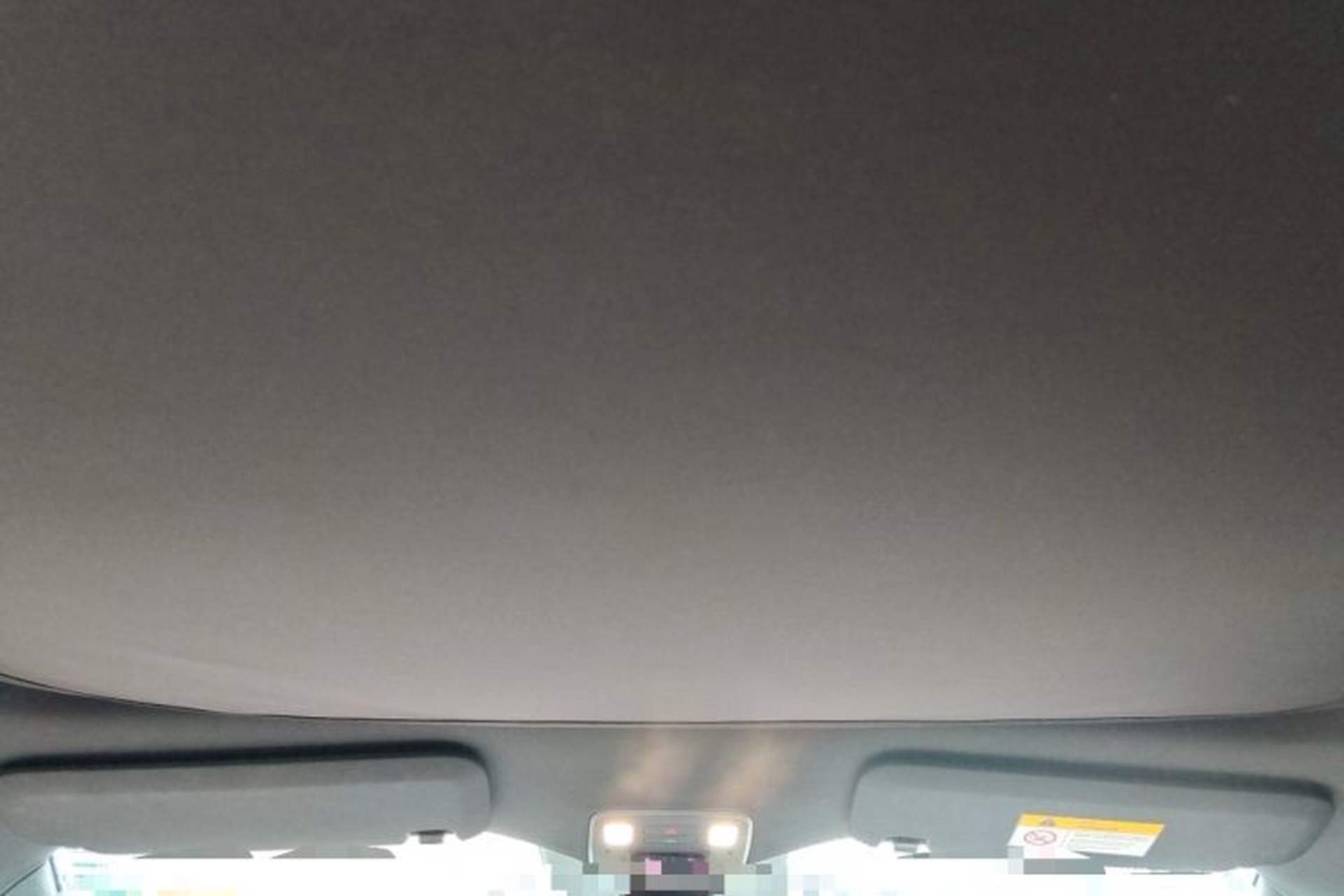 Used ONVO L60 2024 60 kWh Rear-Drive Version Headliner
