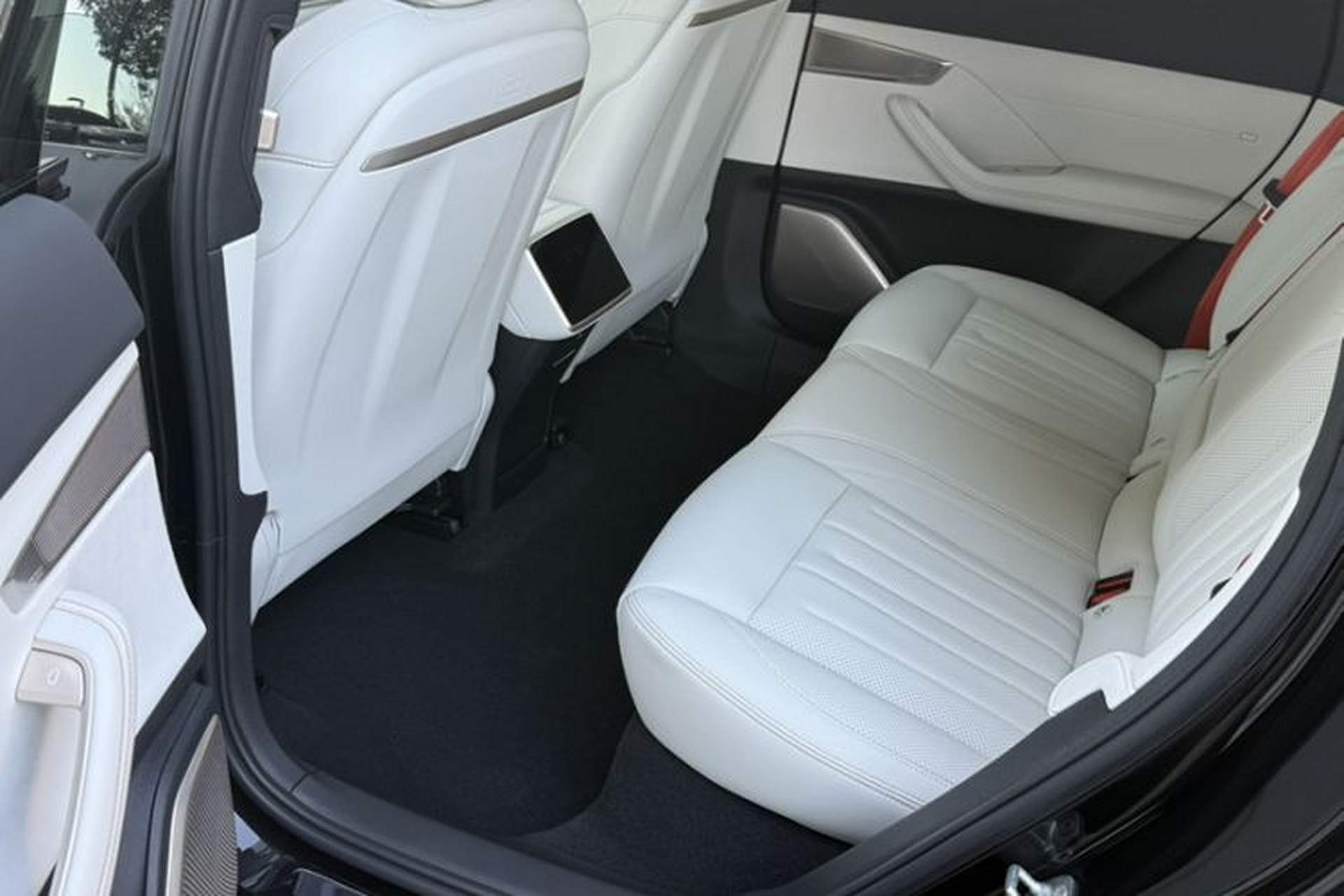 Used ONVO L60 2024 60 kWh Rear-Drive Version Interior 3