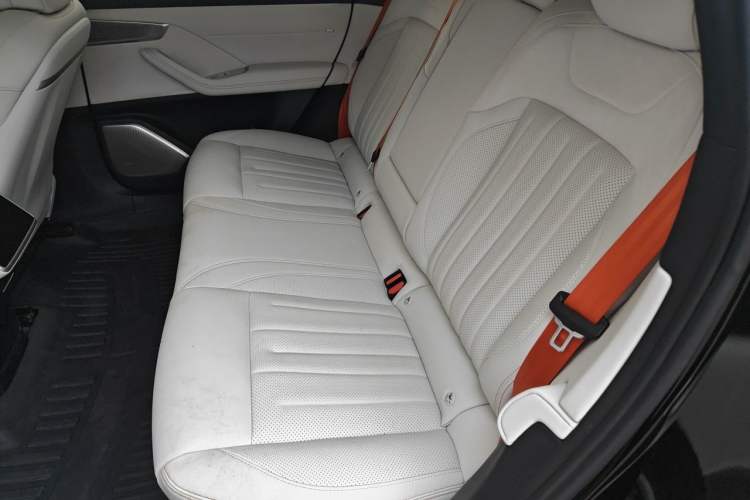 Used ONVO L60 2024 60 kWh Rear-Drive Version Interior 4