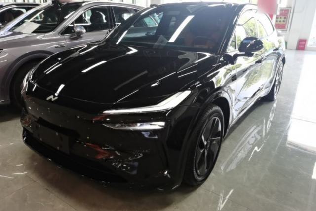 Used ONVO L60 2024 60 kWh Rear-Drive Version