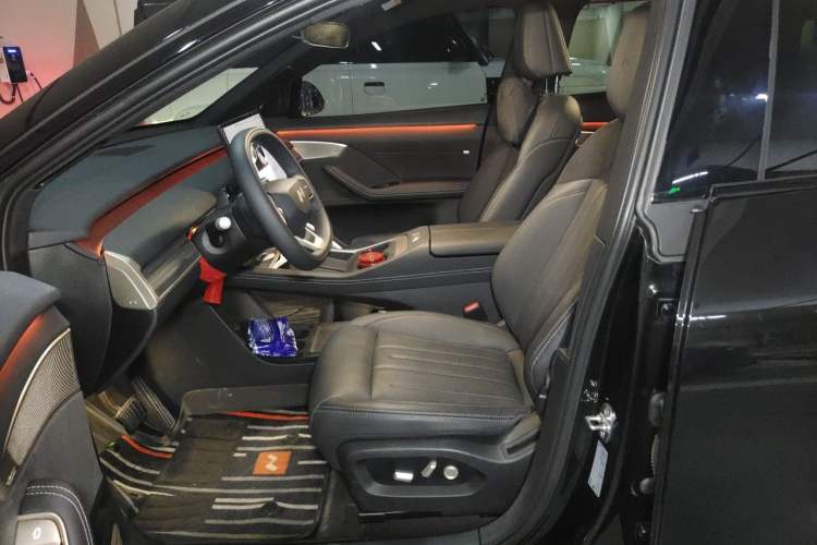 Used ONVO L60 2024 60 kWh Rear-Drive Version Left Front Seat