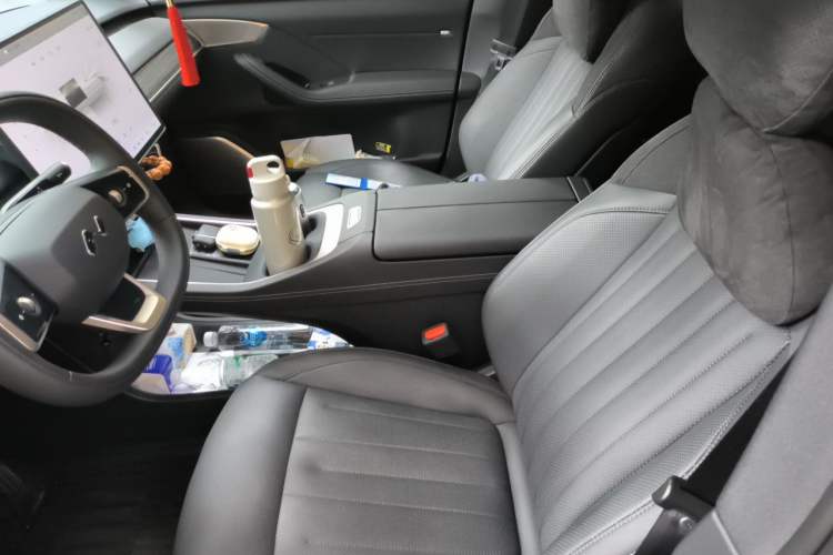 Used ONVO L60 2024 60 kWh Rear-Drive Version Left Front Seat