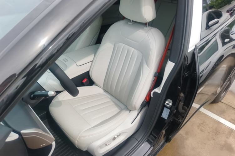 Used ONVO L60 2024 60 kWh Rear-Drive Version Left Front Seat